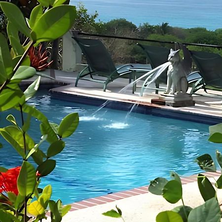 Hacienda Tamarindo Hotel Vieques Exterior photo